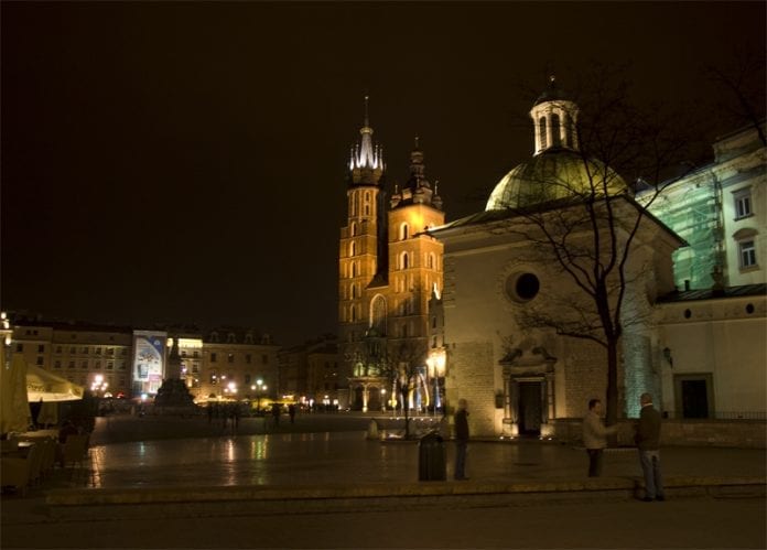 Krakow-en-af-verdens-smukkeste-byer-i-rejsemagasin-konkurrence