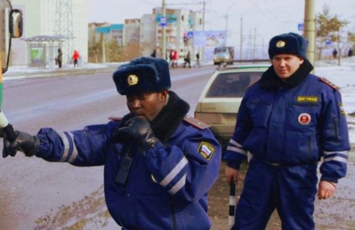 Russiske_betjente_på_Krim