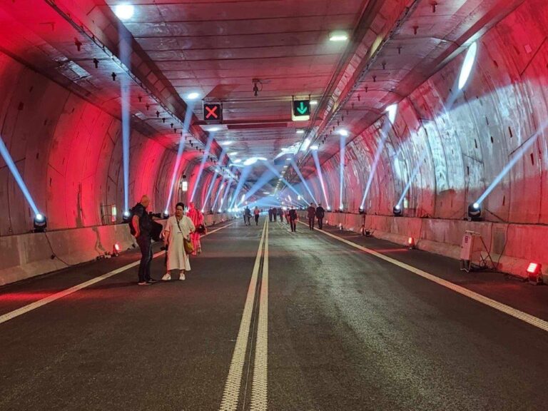 Polens længste tunnel under vand indviet for EU-penge