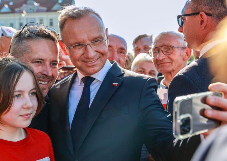Polens præsident: Flere polakker vil have privatfly