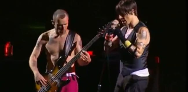 Red_Hot_Chili_Peppers_Live_At_Chorzow_(Poland)_2007