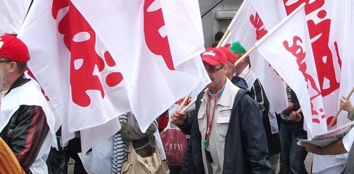 Solidarnosc_Solidaritet_i_Polen_i_kampagne_for_at_butikker_holder_søndagslukket_polennu