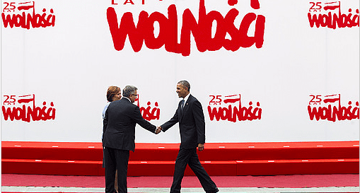 USA's_præsident_Obama_lover_at_Polen_aldrig_bliver_alene_igen
