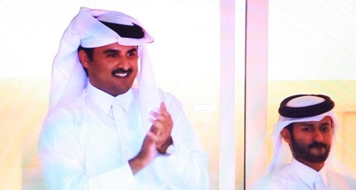 emiren_af_qatar_glæder_sig_over_sejr_over_Polen_vm_håndbold_polennu