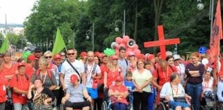 handicappede_pilgrimme_i_czestochowa_i_polen