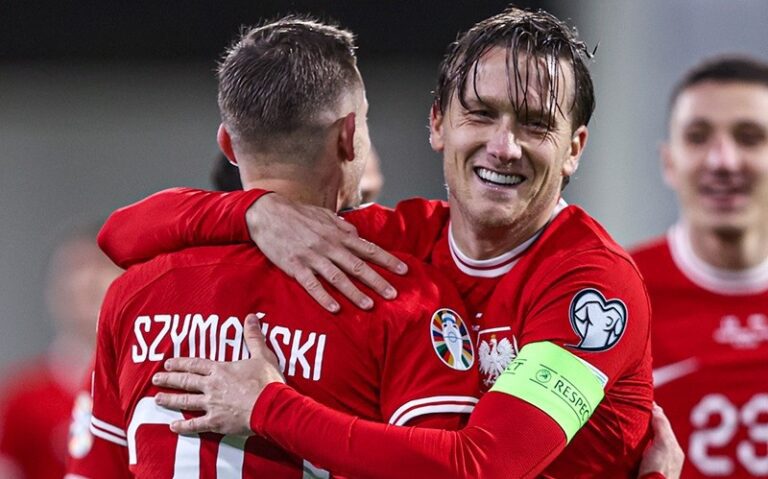 Polen tættere på fodbold EM 2024 efter sejr mod Færøerne